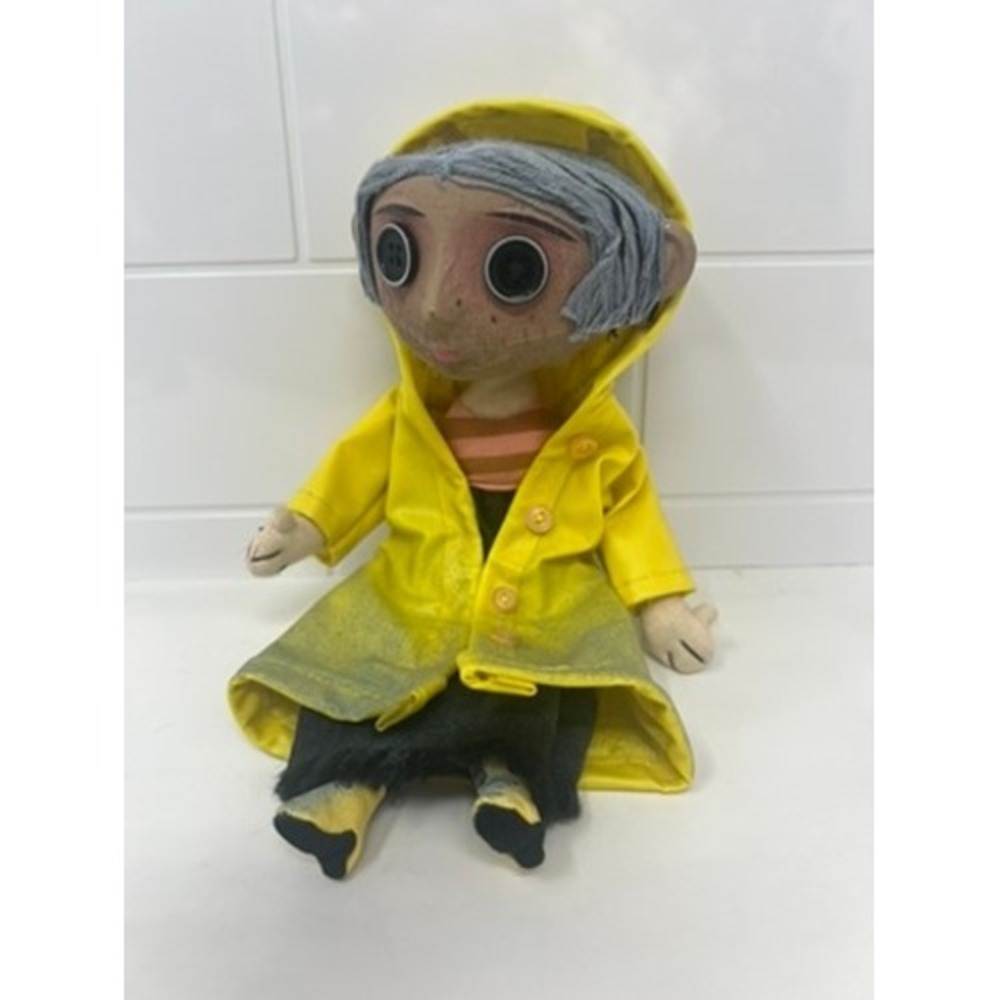 Coraline Other Mother Button Eye Doll 9" Plush Laika 2018 Yellow Raincoat